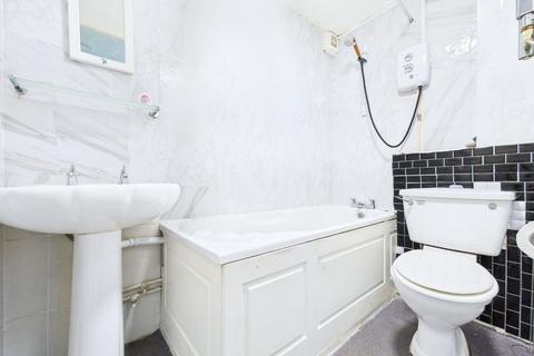 undefined, Coronation Court, Coronation Avenue, East Tilbury, Tilbury, Essex, RM18