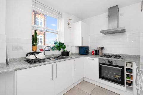 3 bedroom apartment for sale, Wood Close, Shoreditch, E2