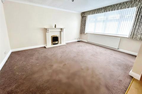 2 bedroom bungalow to rent, Portland Avenue, Nottingham NG17