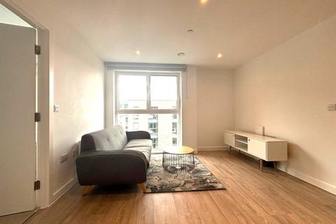 2 bedroom apartment to rent, Clippers Quay, Salford Quays M50