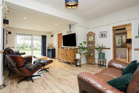 4 bedroom detached house for sale, Old Bridge Road, Whitstable, Kent, CT5