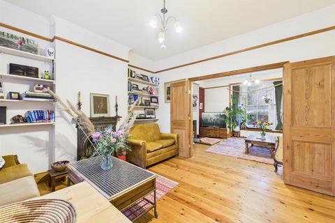 3 bedroom end of terrace house for sale, Tring Road, Aylesbury HP20