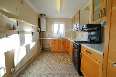 2 bedroom flat for sale, Tudor Court, Swansea SA3