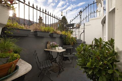 undefined, Guildford Lawn, Ramsgate, Kent, CT11