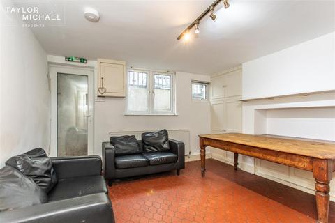 undefined, George Street, Brighton