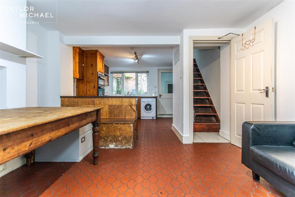 Livingroom/Kitchen
