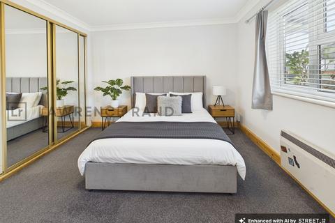 1 bedroom property to rent, Beech Avenue, Ruislip, HA4