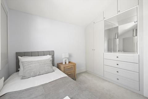 5 bedroom end of terrace house for sale, Albany Road, Windsor, Berkshire, SL4