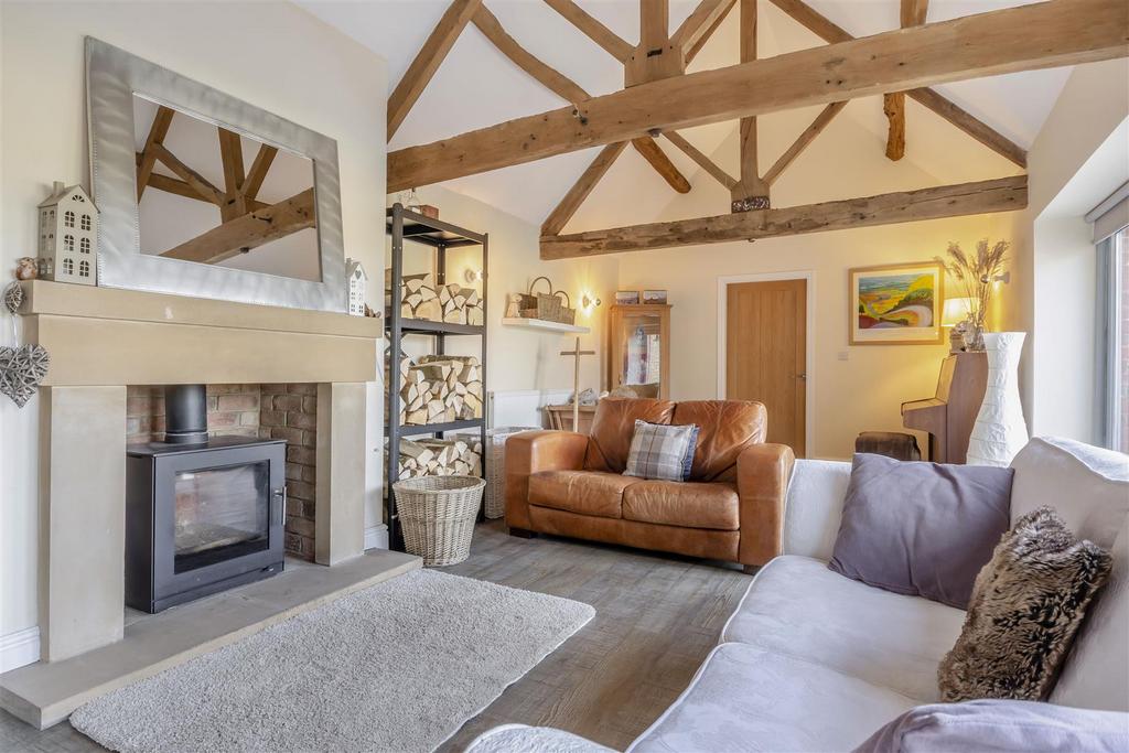 8671009-interior27.jpg