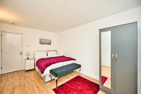 undefined, Johnson Street, Shadwell, Limehouse, Poplar, London, E1