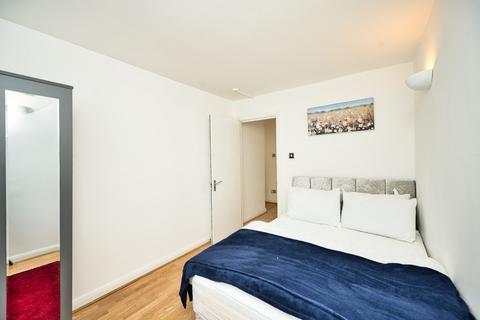 undefined, Johnson Street, Shadwell, Limehouse, Poplar, London, E1