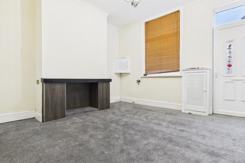 2 bedroom terraced house to rent, Boston Street, Hyde, SK14 2RT