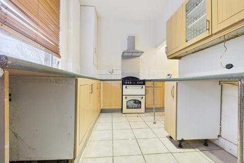 2 bedroom terraced house to rent, Boston Street, Hyde, SK14 2RT