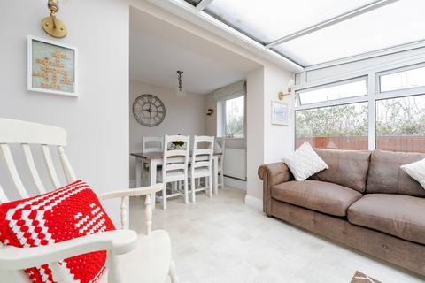 3 bedroom detached bungalow for sale, Field House Gardens, Diss IP22