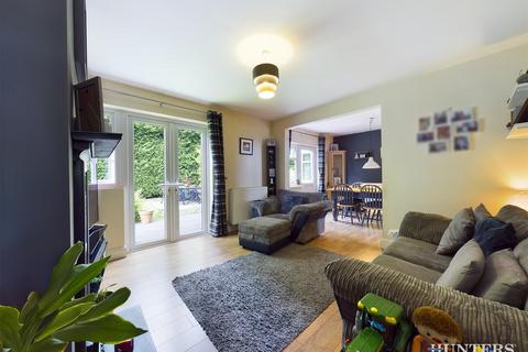3 bedroom end of terrace house for sale, South Lea, Blaydon-on-Tyne, Tyne and Wear
