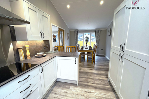 2 bedroom park home for sale, The Paddocks, Warfield Park, Ascot SL5