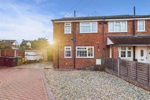 2 bedroom semi-detached house for sale, Beckett Close, Worcester, Worcestershire, WR3