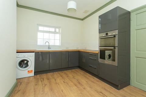 1 bedroom end of terrace house for sale, Sea View Square, Herne Bay, CT6