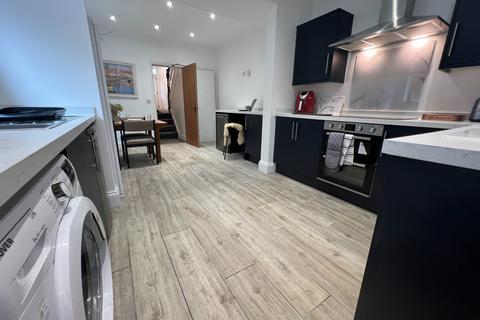 1 bedroom in a house share to rent, Holland Road Felixstowe
