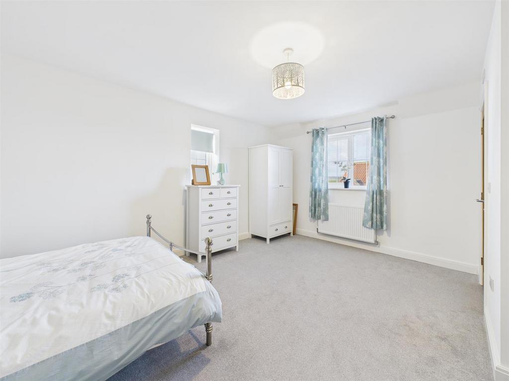 Bedroom: