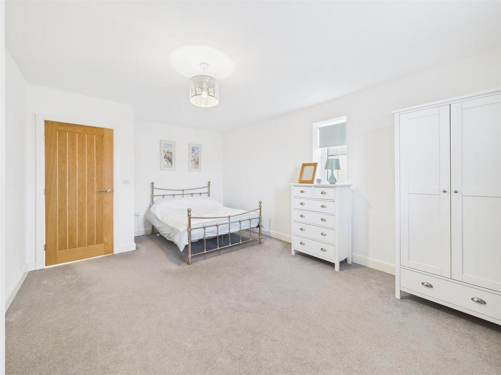 Bedroom:
