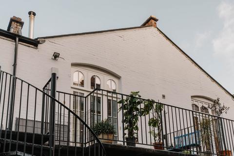 undefined, Ashfield Yard II, London E1