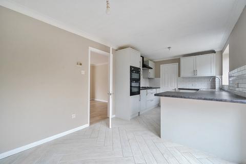 3 bedroom link detached house to rent, Royal Way, Hampshire PO7