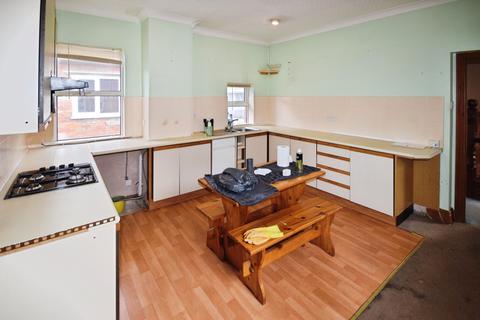 2 bedroom flat for sale, Lumley Avenue, Skegness PE25