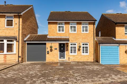 undefined, The Canter, Crawley RH10