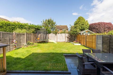 3 bedroom link detached house for sale, The Canter, Crawley RH10