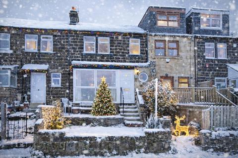 undefined, North Terrace, Yeadon, Leeds