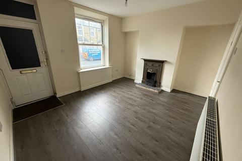 2 bedroom terraced house to rent, Colne Road, Nelson, Lancashire