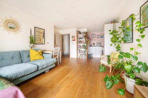 1 bedroom apartment for sale, Kingsway, Hove, BN3