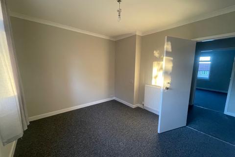 2 bedroom flat to rent, Dundee, Angus, DD2