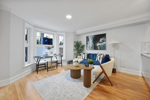undefined, The Grove, Ealing