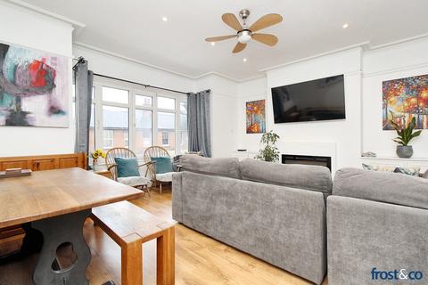 undefined, Commercial Road, Poole