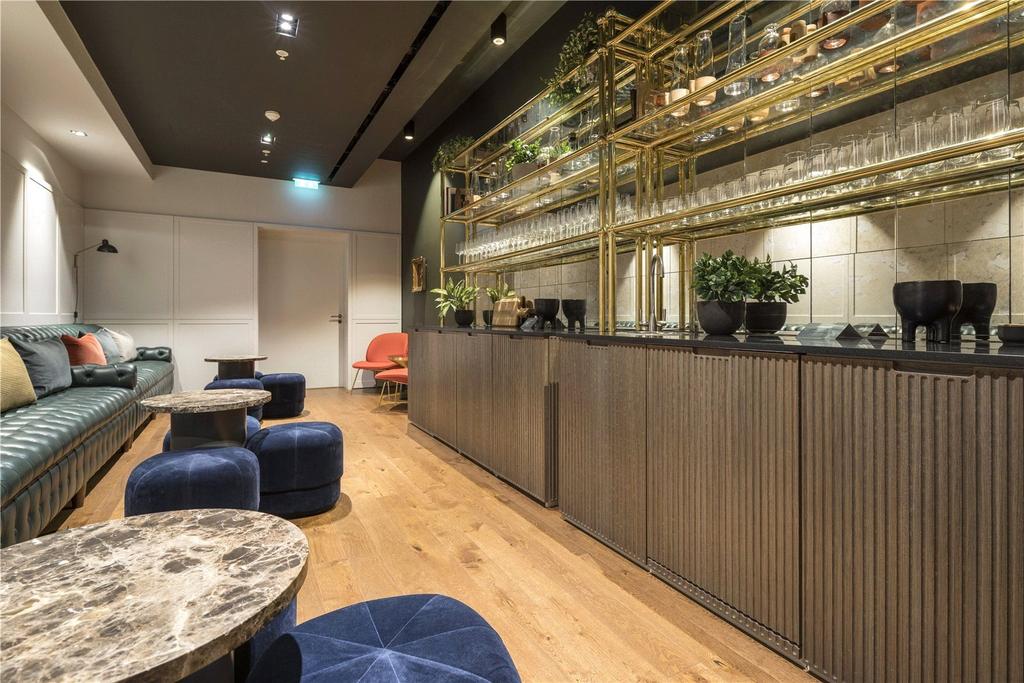 Communal Lounge