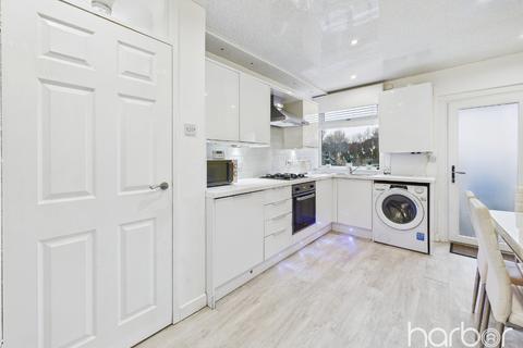3 bedroom terraced house for sale, Inishail Road, Craigend, Glasgow, City Of Glasgow, G33 5QX