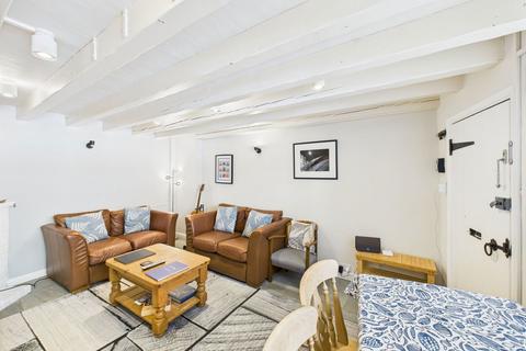 2 bedroom cottage for sale, Church Street, Whitby YO22