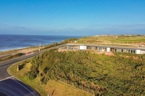 undefined, Whitby YO21
