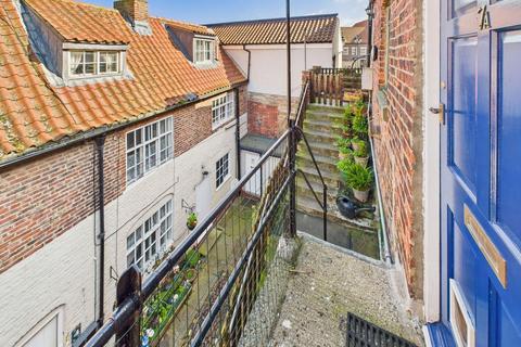 Baxtergate, Whitby YO21