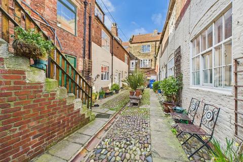 2 bedroom apartment for sale, Baxtergate, Whitby YO21