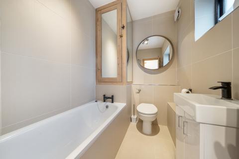 undefined, Wellmeadow Road, London, SE6