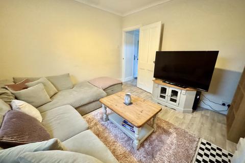 3 bedroom end of terrace house for sale, Springfield Road, Grantham, NG31