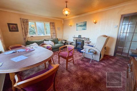 4 bedroom detached house for sale, Holt Road, Sheringham NR26