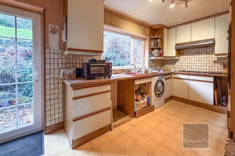 4 bedroom detached house for sale, Holt Road, Sheringham NR26