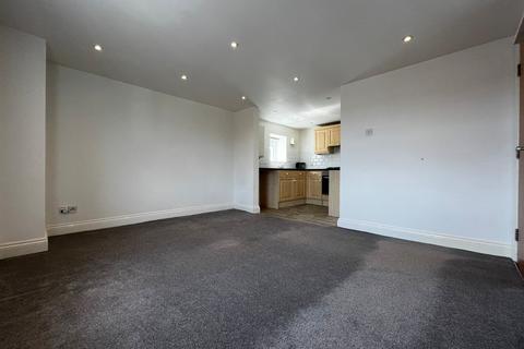 2 bedroom apartment to rent, South Parade, Hampshire PO5