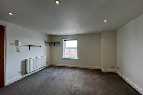 2 bedroom apartment to rent, South Parade, Hampshire PO5