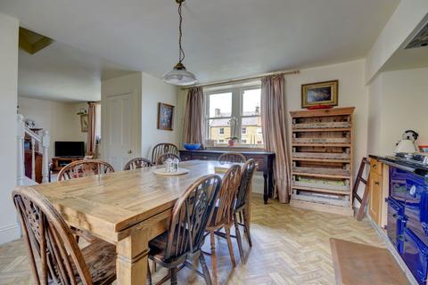 undefined, Whitby YO21