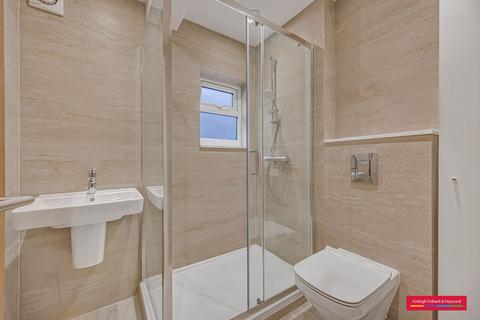 2 bedroom flat to rent, Hampstead High Street, London, NW3